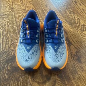 Boys Size 3 Under Armor ScreamJet Running Sneaker